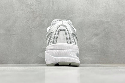 New Balance 740 White & Silver Metallic