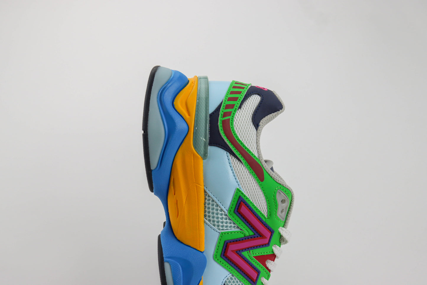 New Balance 9060 Beach Glass Pink