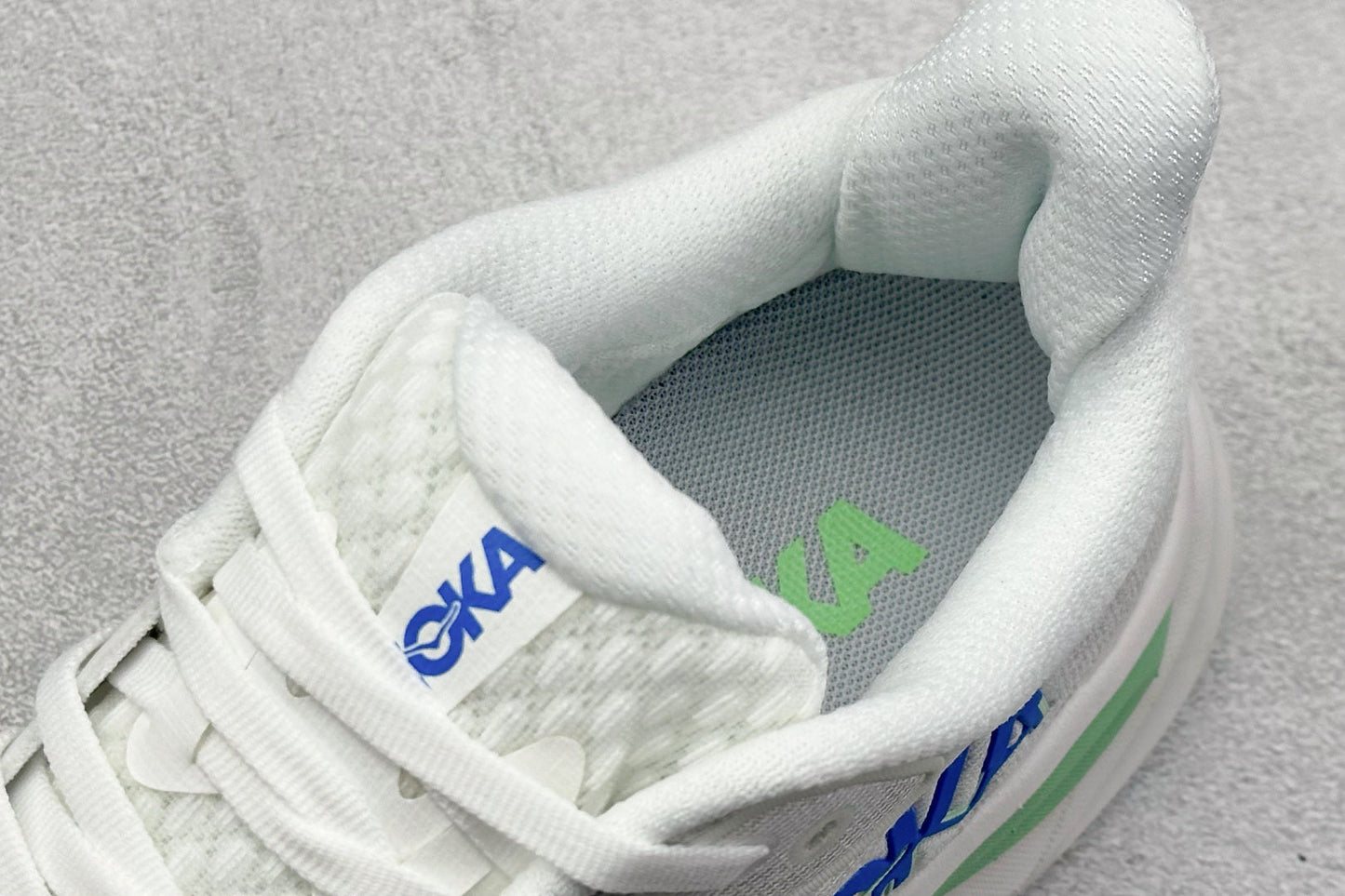 HOKA Clifton 10 White Cielo blue