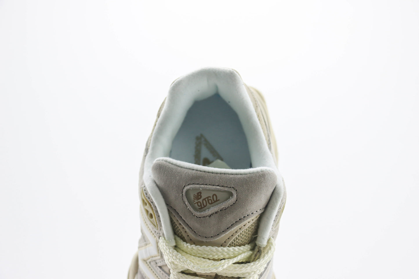New Balance 9060 Oatmeal