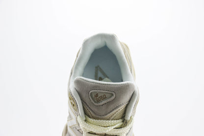 New Balance 9060 Oatmeal