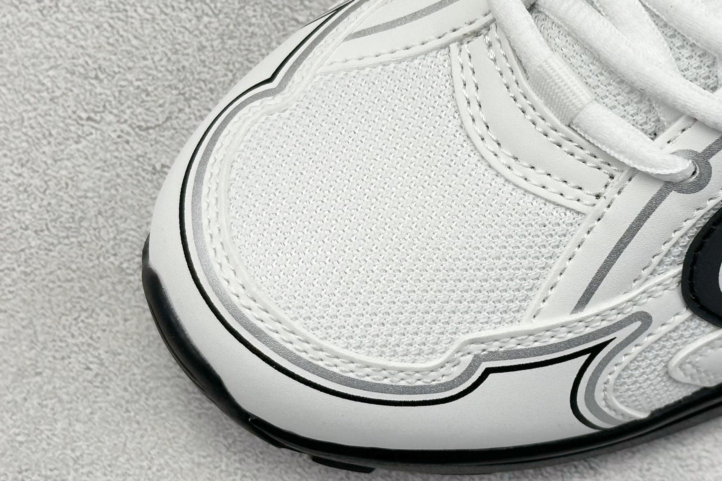 Dior B30 White Black