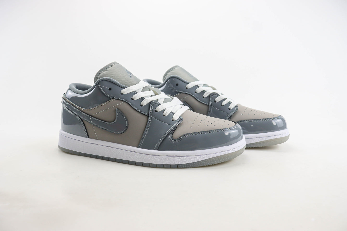 Nike Air Jordan 1 Low Medium Grey Cool Grey White