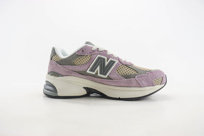 New Balance 2010 Ice Wine Castlerock