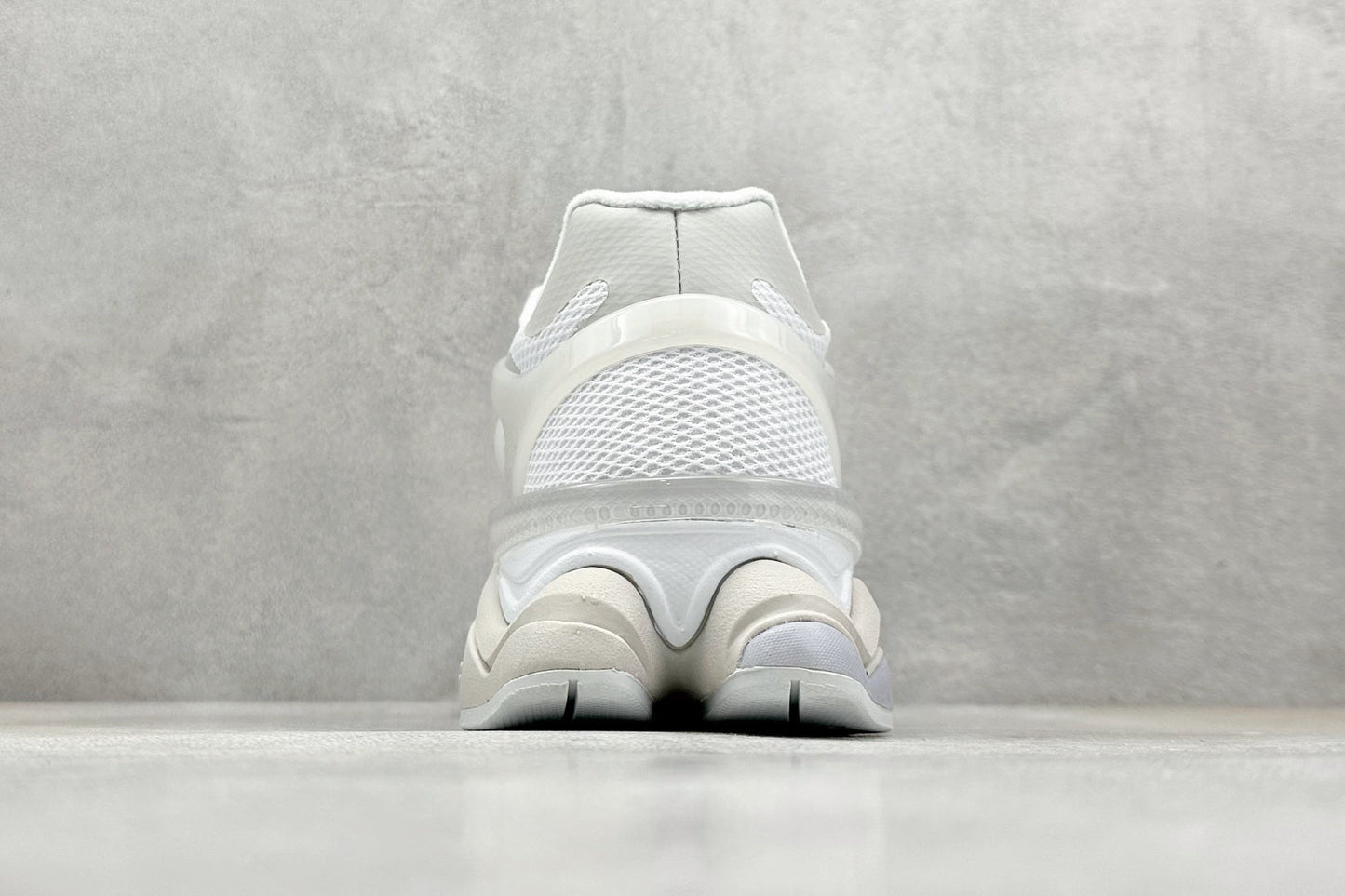 New Balance 9060 X RAINCLOUD White