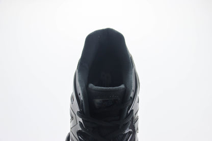 New Balance 9060 Sea Stone Black