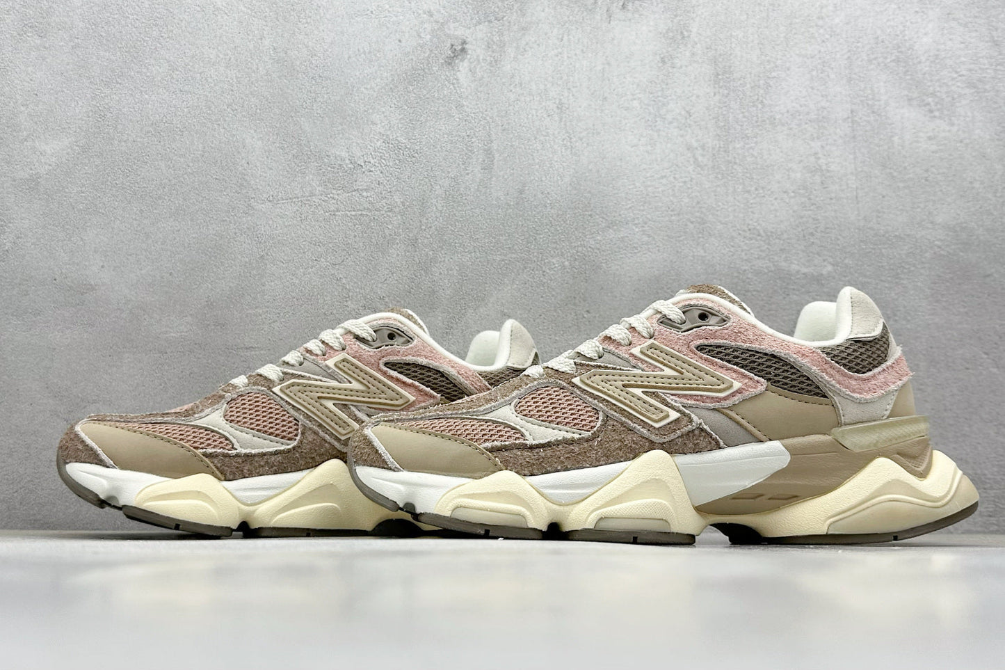 New Balance 9060 Beige Olivine
