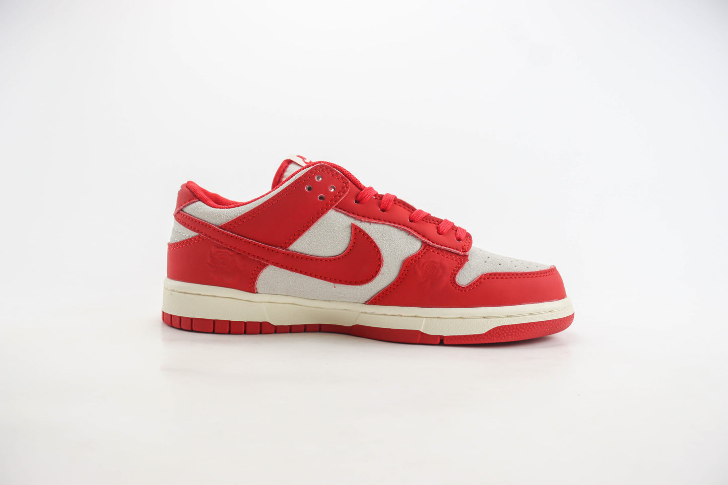 Nike Dunk Low Red Roses