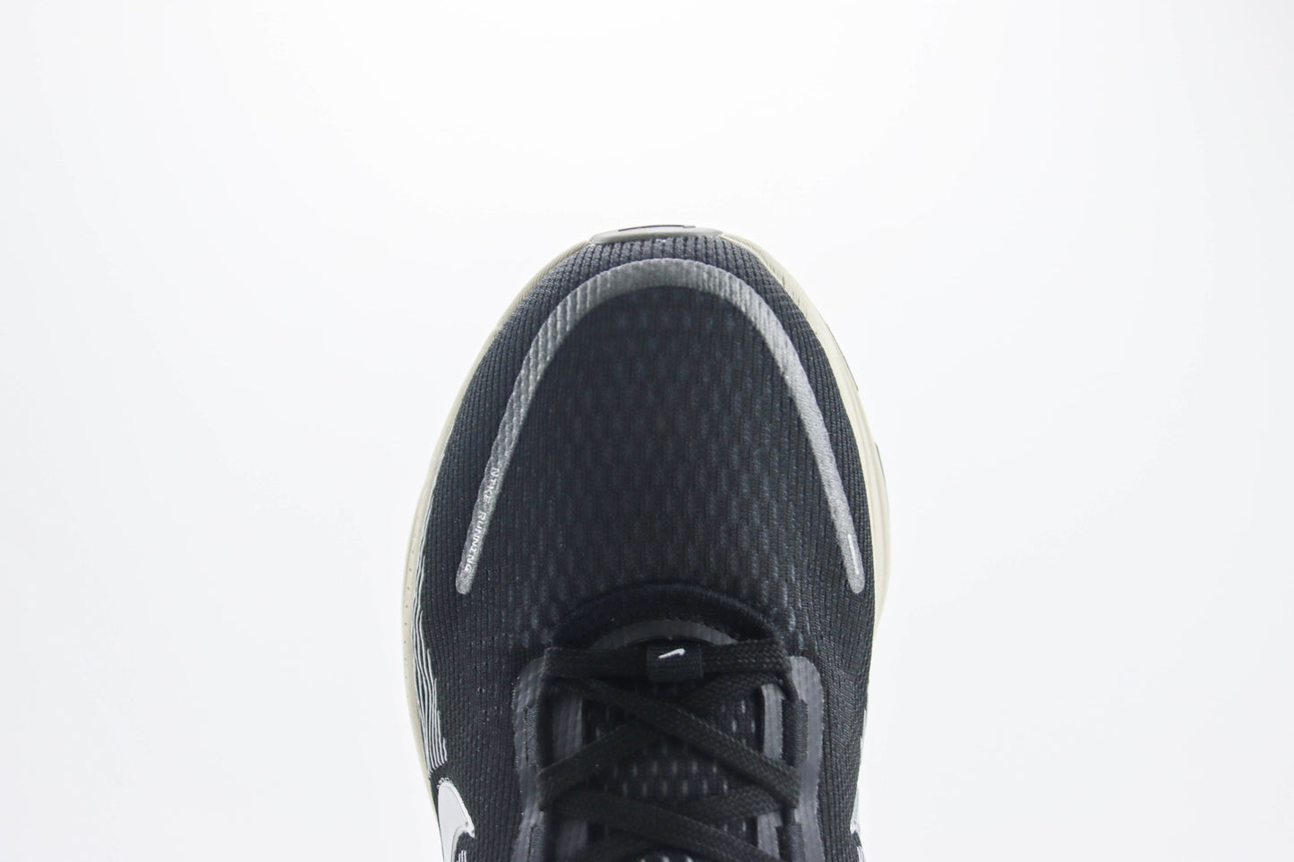 Nike Vomero 18 Black & Coconut Milk