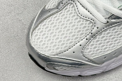 Nike V5 RNR White Malachite
