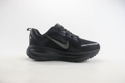 Nike Vomero 18 Black & Coconut Milk