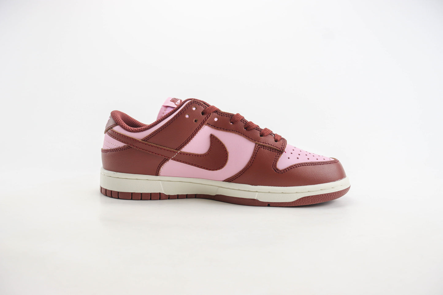 Nike Dunk Low Next Nature Dark Pony Elemental Pink