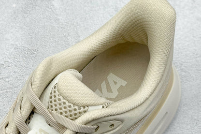 HOKA ONE ONE Bondi 9 Oatmeal Oat Milk