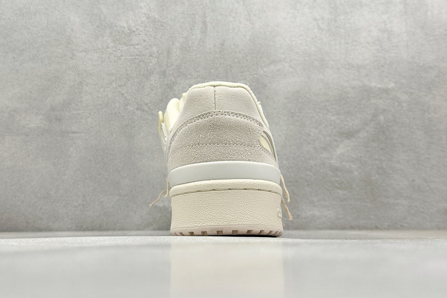Adidas Forum 84 Low Off White