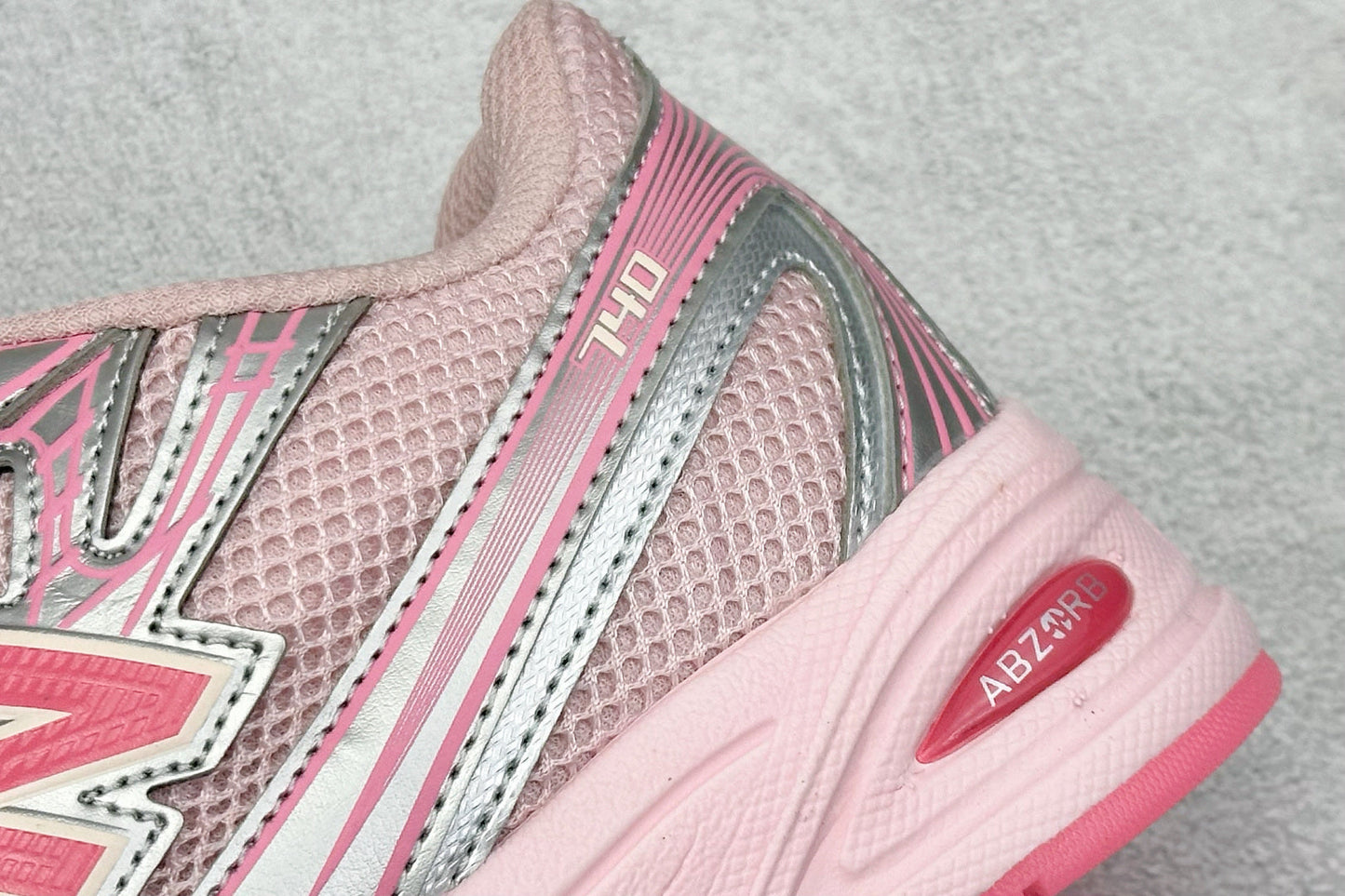 New Balance série 740 Pink
