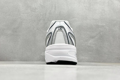 New Balance 740 White & Navy