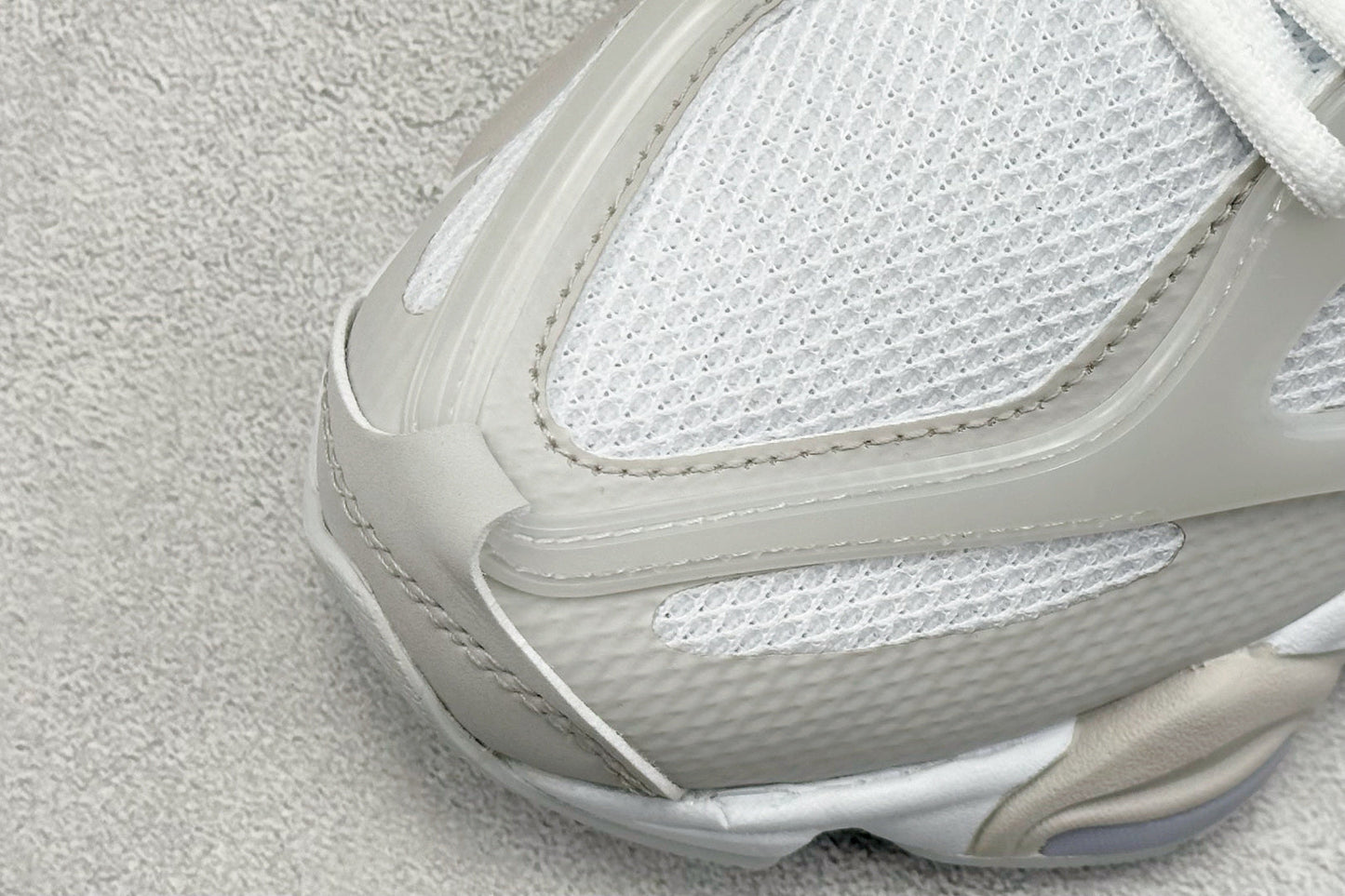 New Balance 9060 X RAINCLOUD White