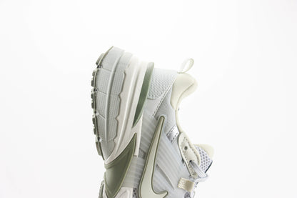 Nike V5 RNR Photon Dust Light Silver Summit White