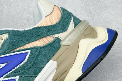 New Balance 9060 New Spruce Peach Blossom