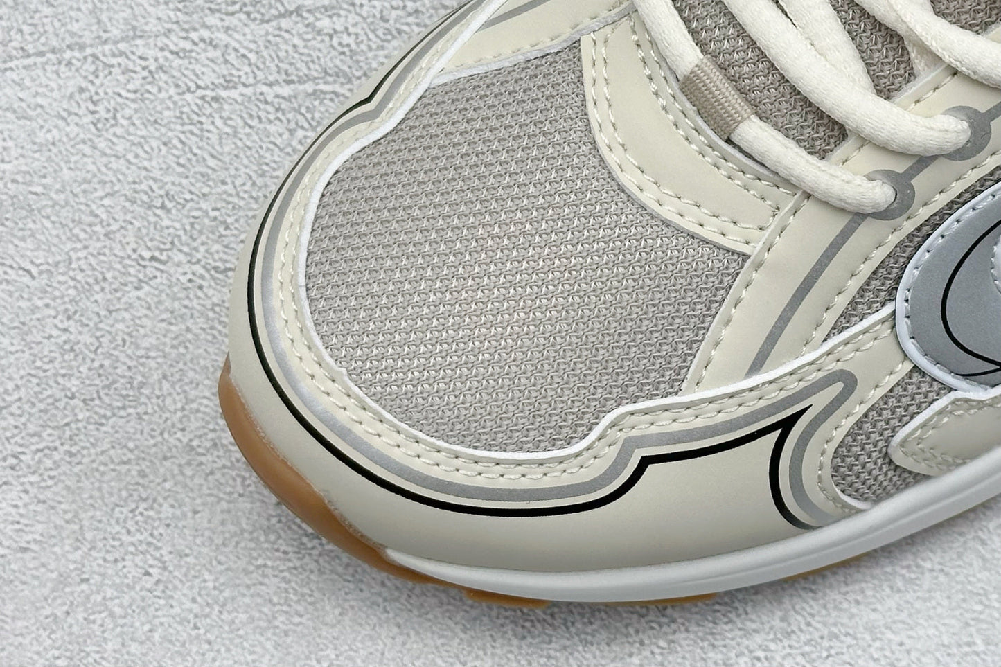 Dior B30 Cream Technical Mesh