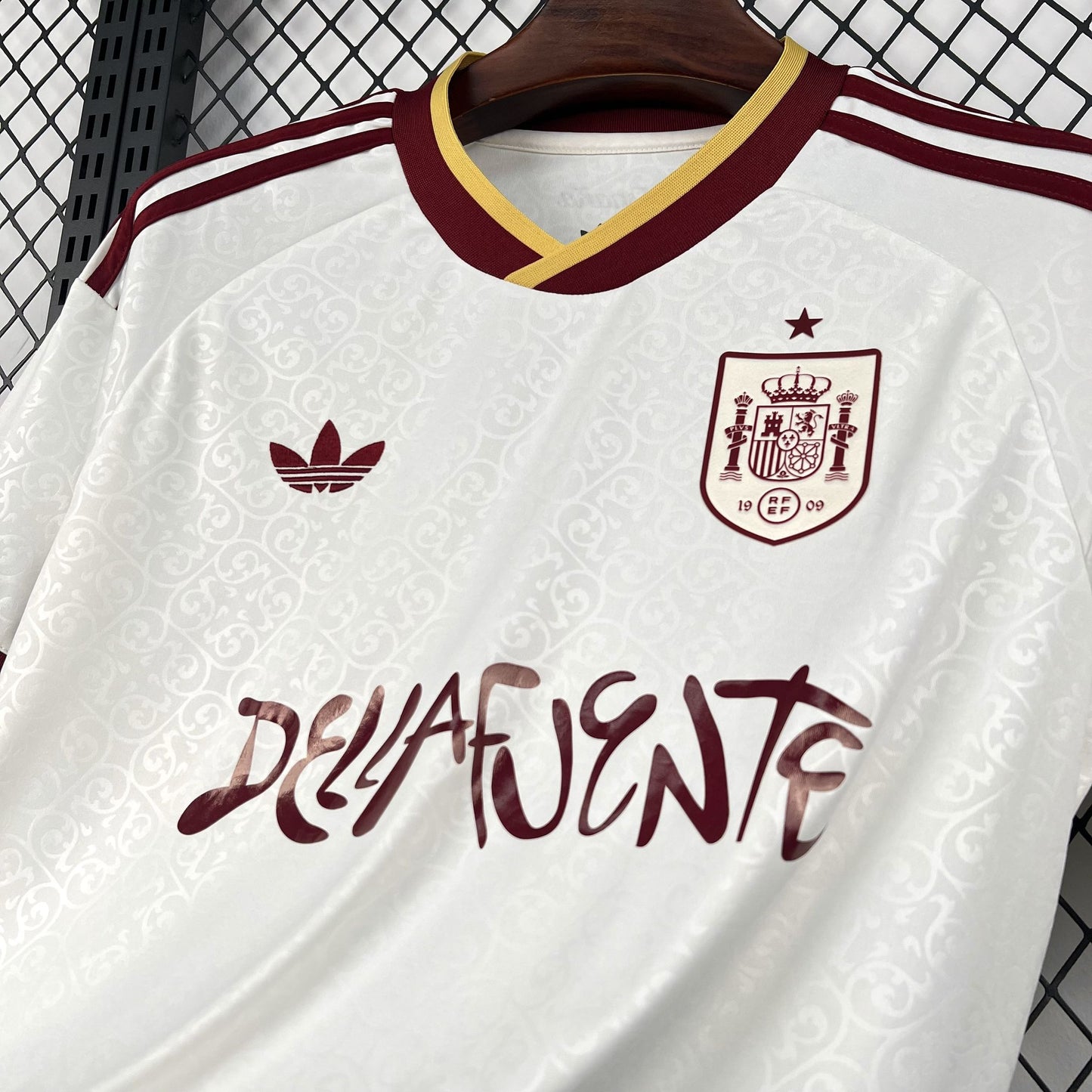Spain x Dellafuente 2026 World Cup Away Jersey Mens