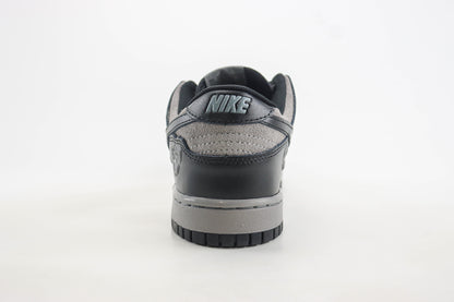 Nike Dunk Low Black Roses