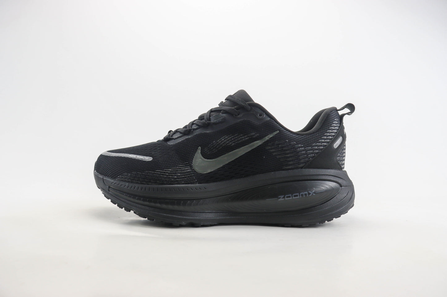 Nike Vomero 18 Black & Coconut Milk
